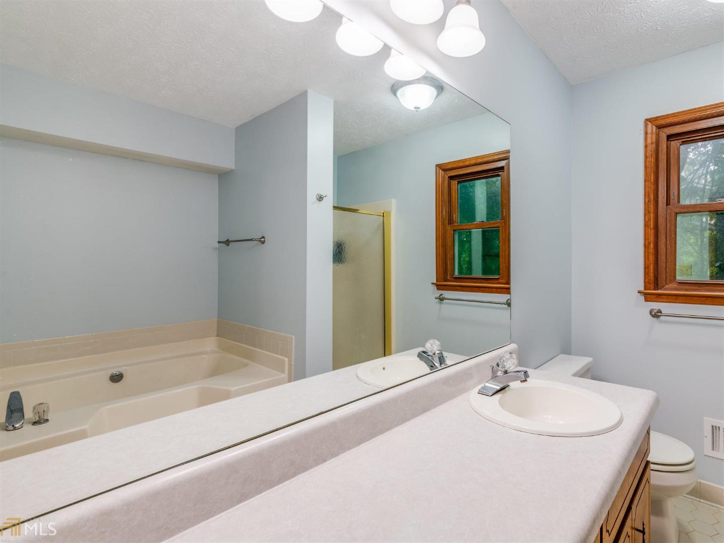 Brookwood Estates - Residential