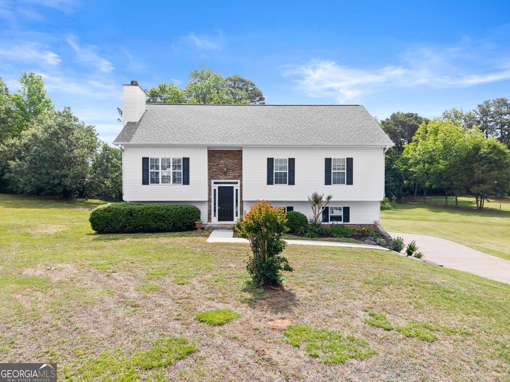 Photo of 6201 Green Mountain Lane, Clermont, GA 30527 (MLS # 10765439)