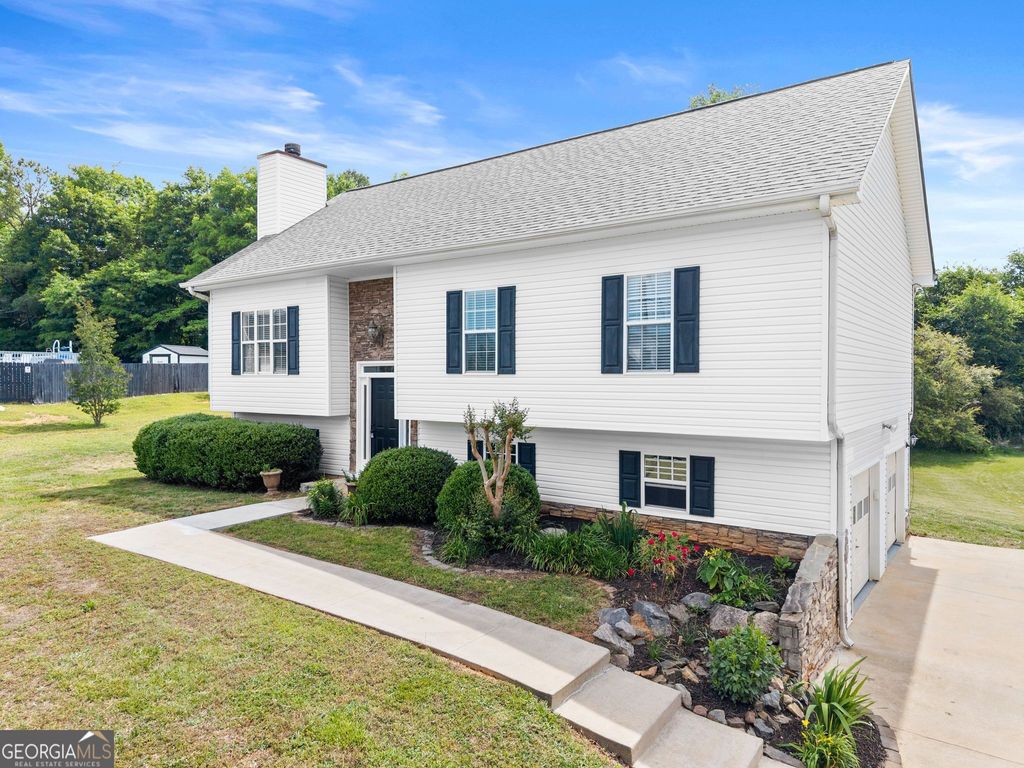 Photo of 6201 Green Mountain Lane, Clermont, GA 30527 (MLS # 10765439)