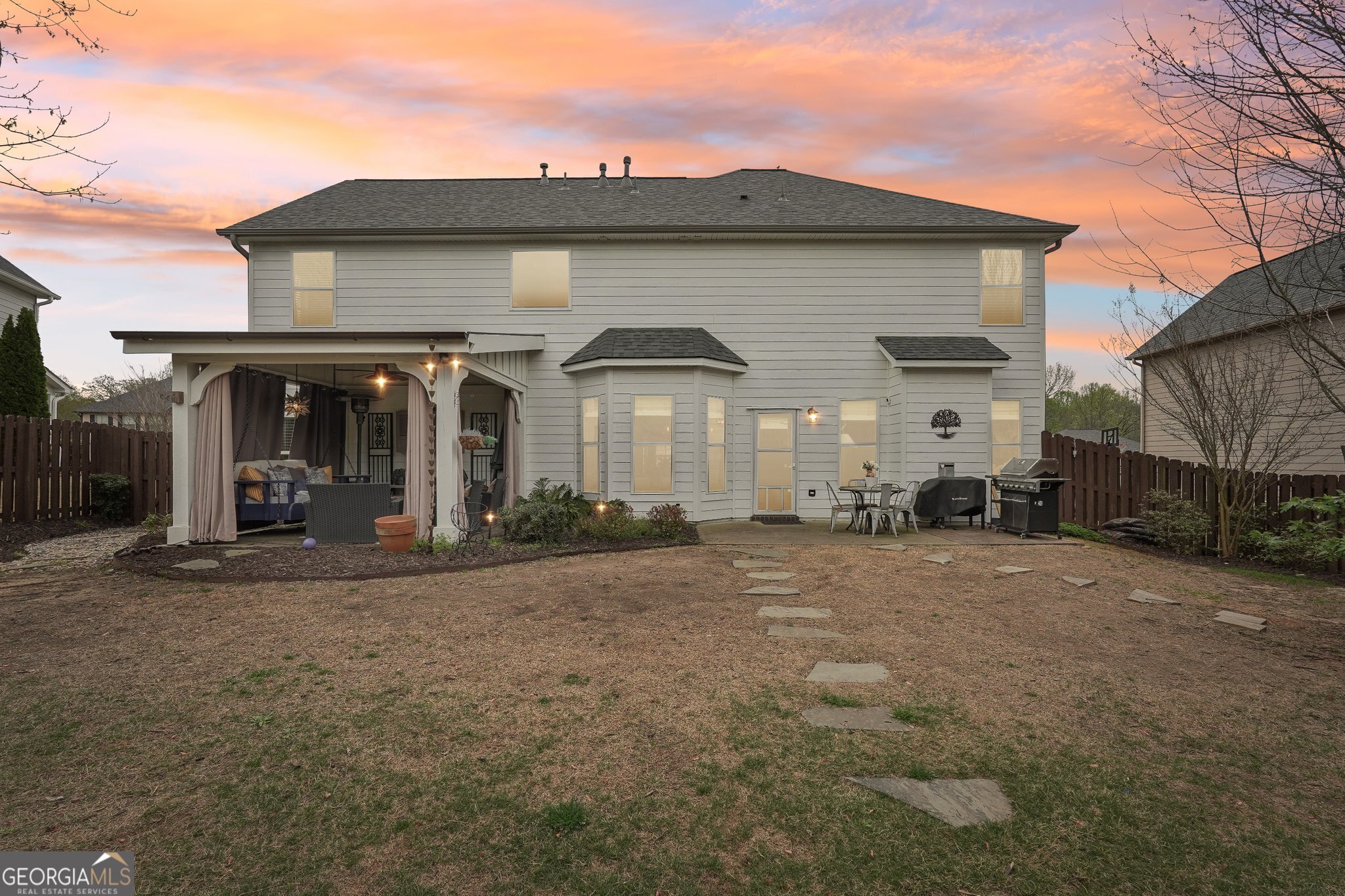 6060 Country Lake RD