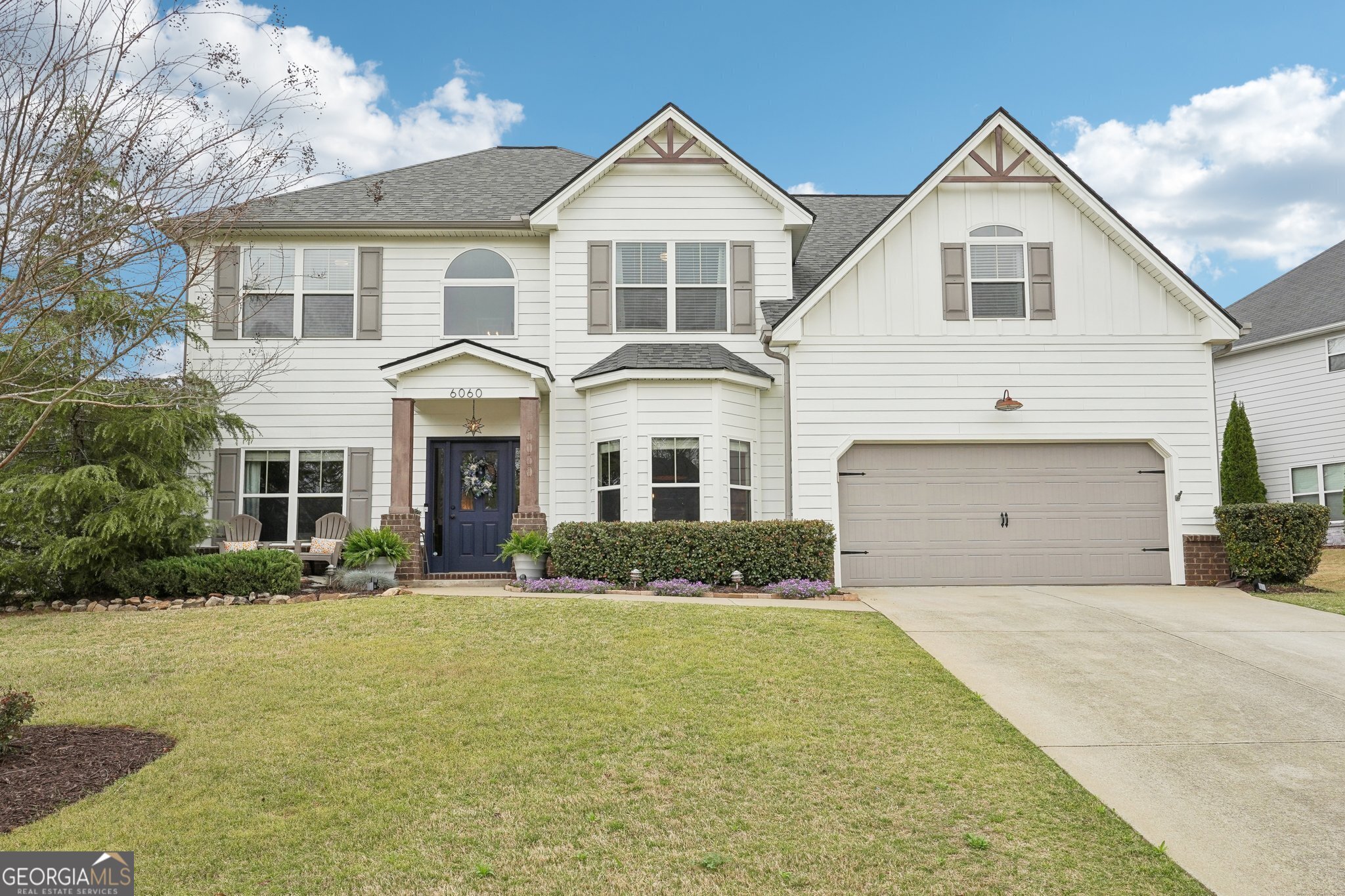 6060 Country Lake RD