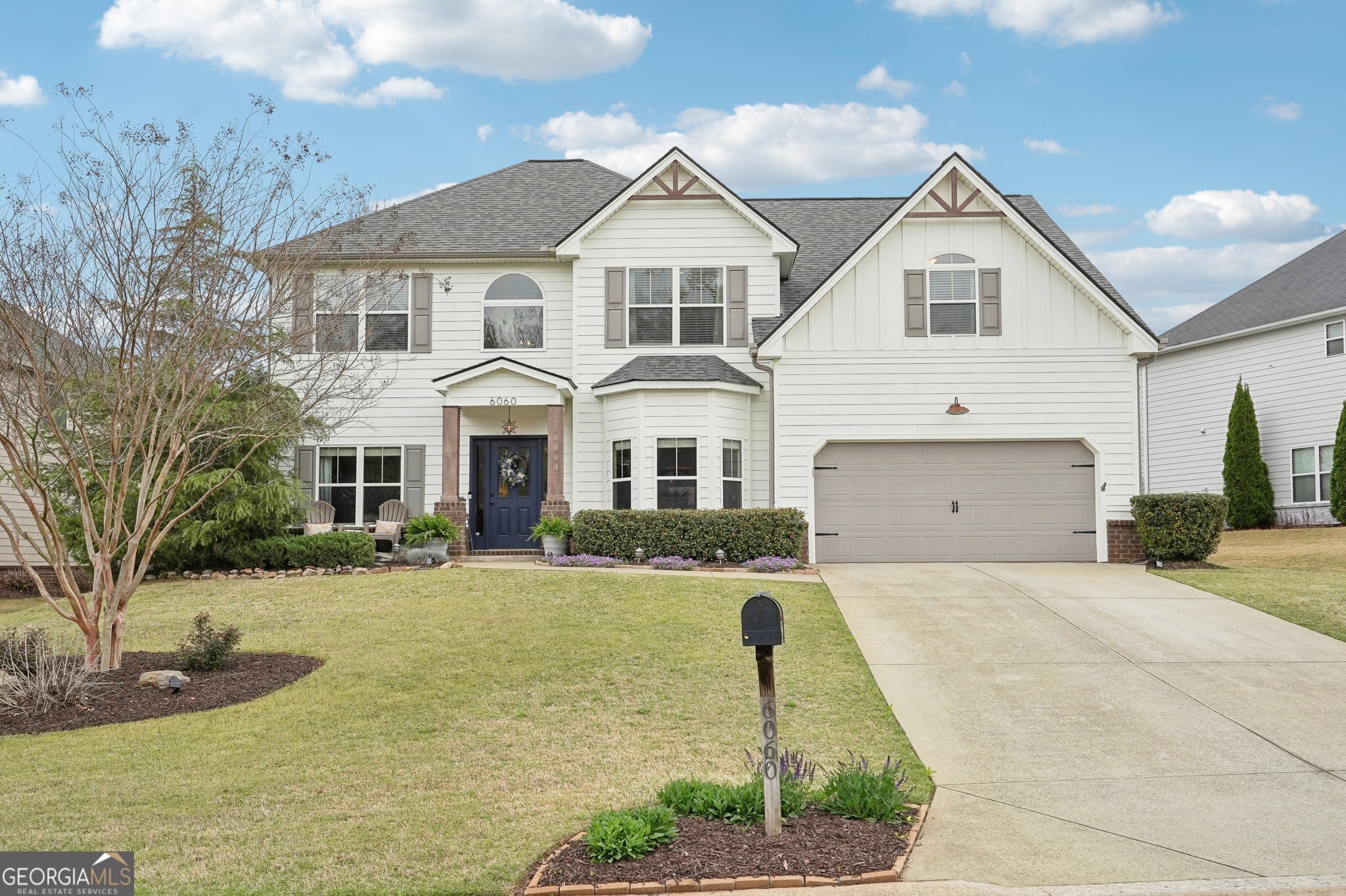 6060 Country Lake RD