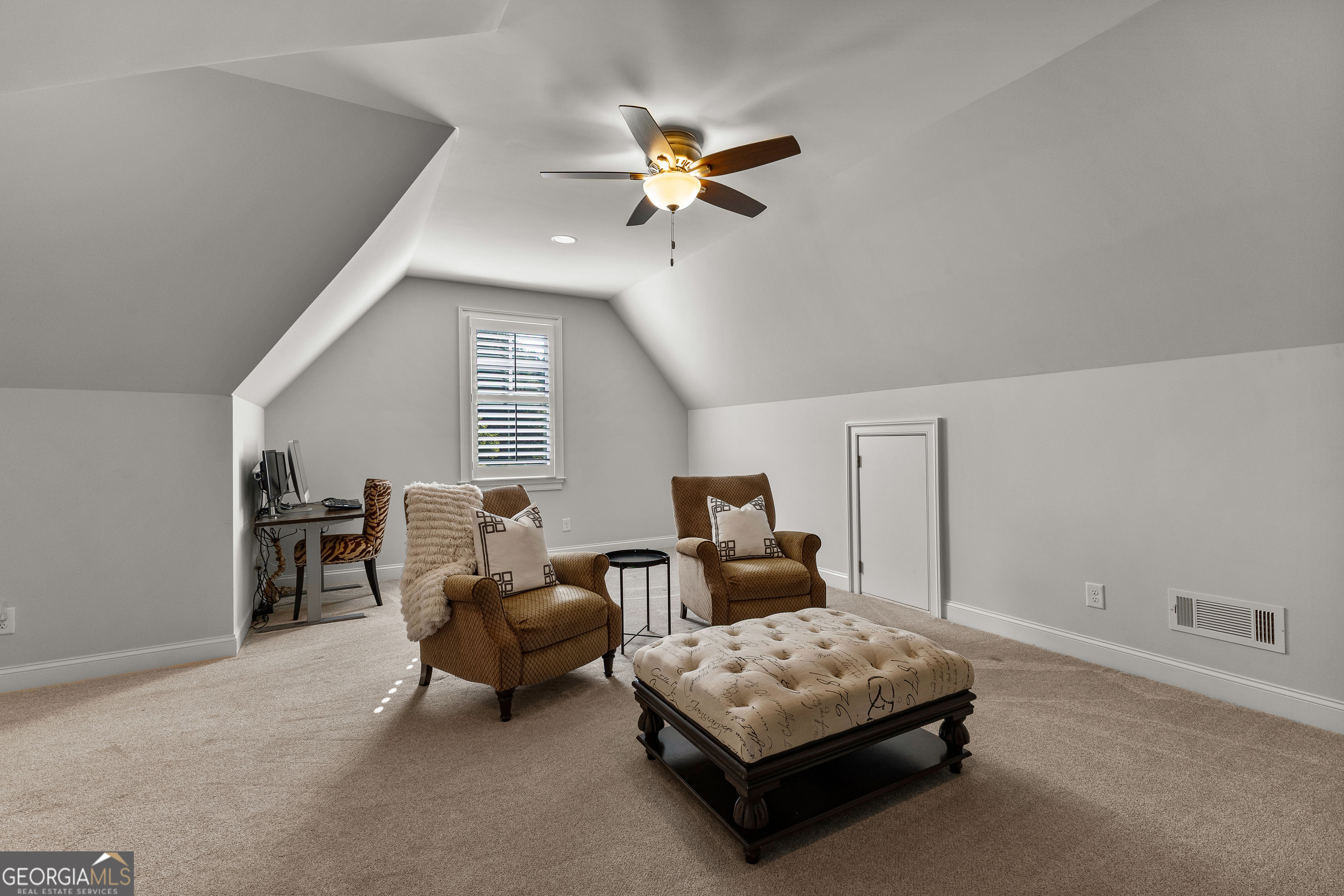 Fayetteville, Georgia 30215, United States, 5 Bedrooms Bedrooms, ,6 BathroomsBathrooms,Residential,Active,205269