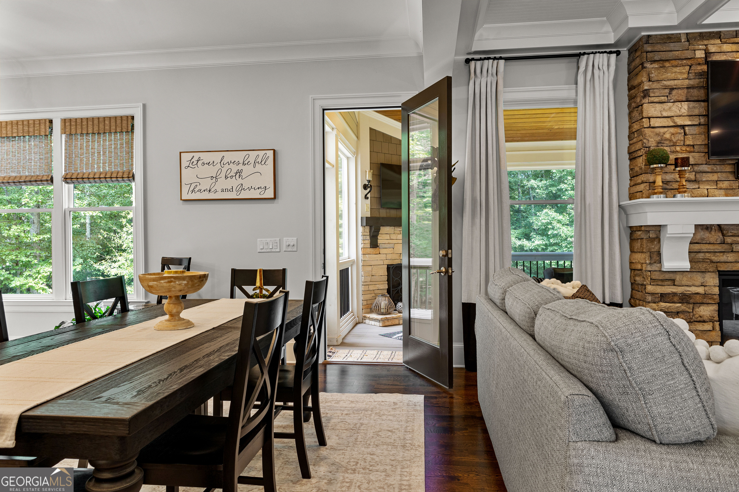 Fayetteville, Georgia 30215, United States, 5 Bedrooms Bedrooms, ,6 BathroomsBathrooms,Residential,Active,205269