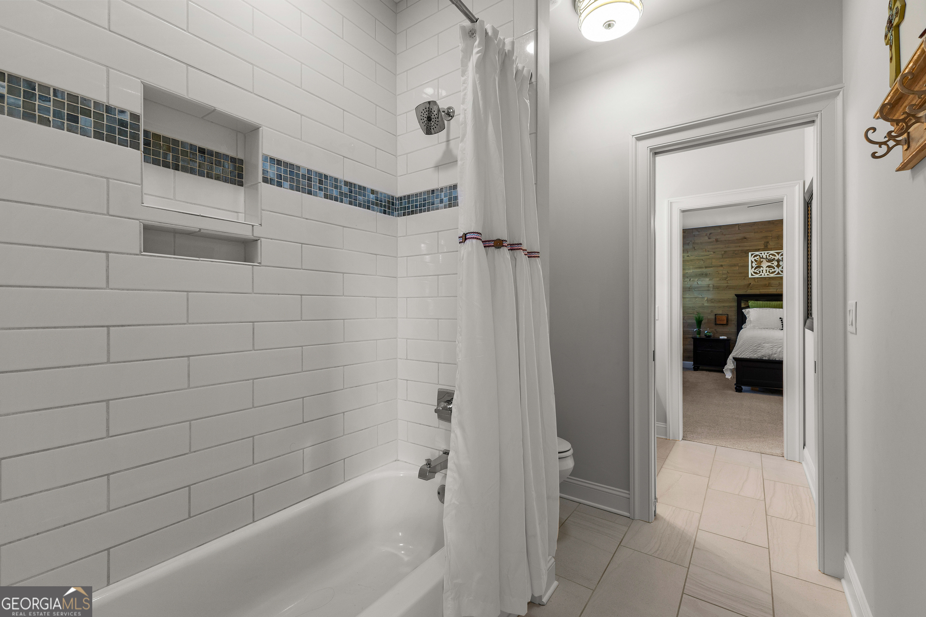 Fayetteville, Georgia 30215, United States, 5 Bedrooms Bedrooms, ,6 BathroomsBathrooms,Residential,Active,205269