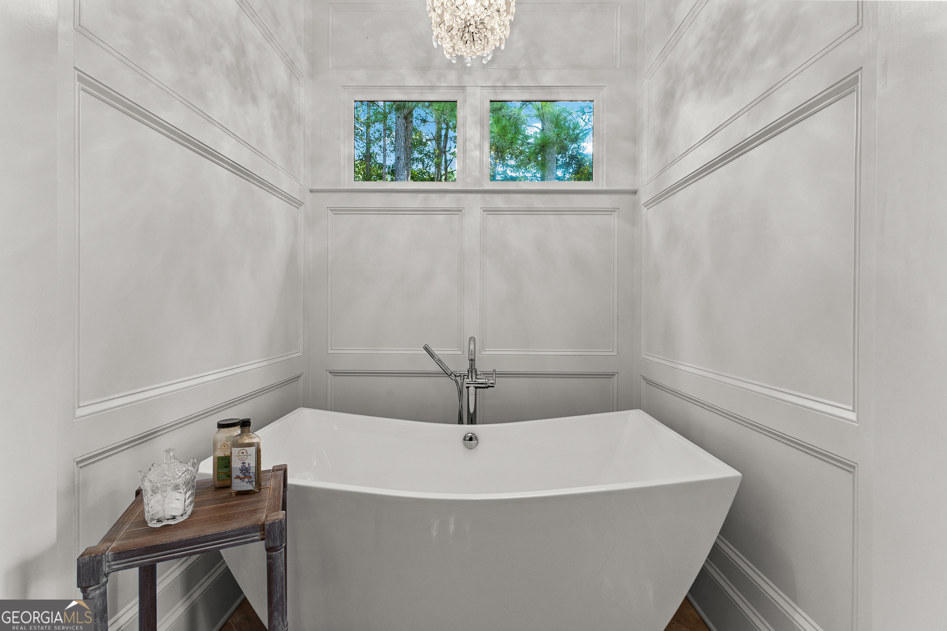 Fayetteville, Georgia 30215, United States, 5 Bedrooms Bedrooms, ,6 BathroomsBathrooms,Residential,Active,205269