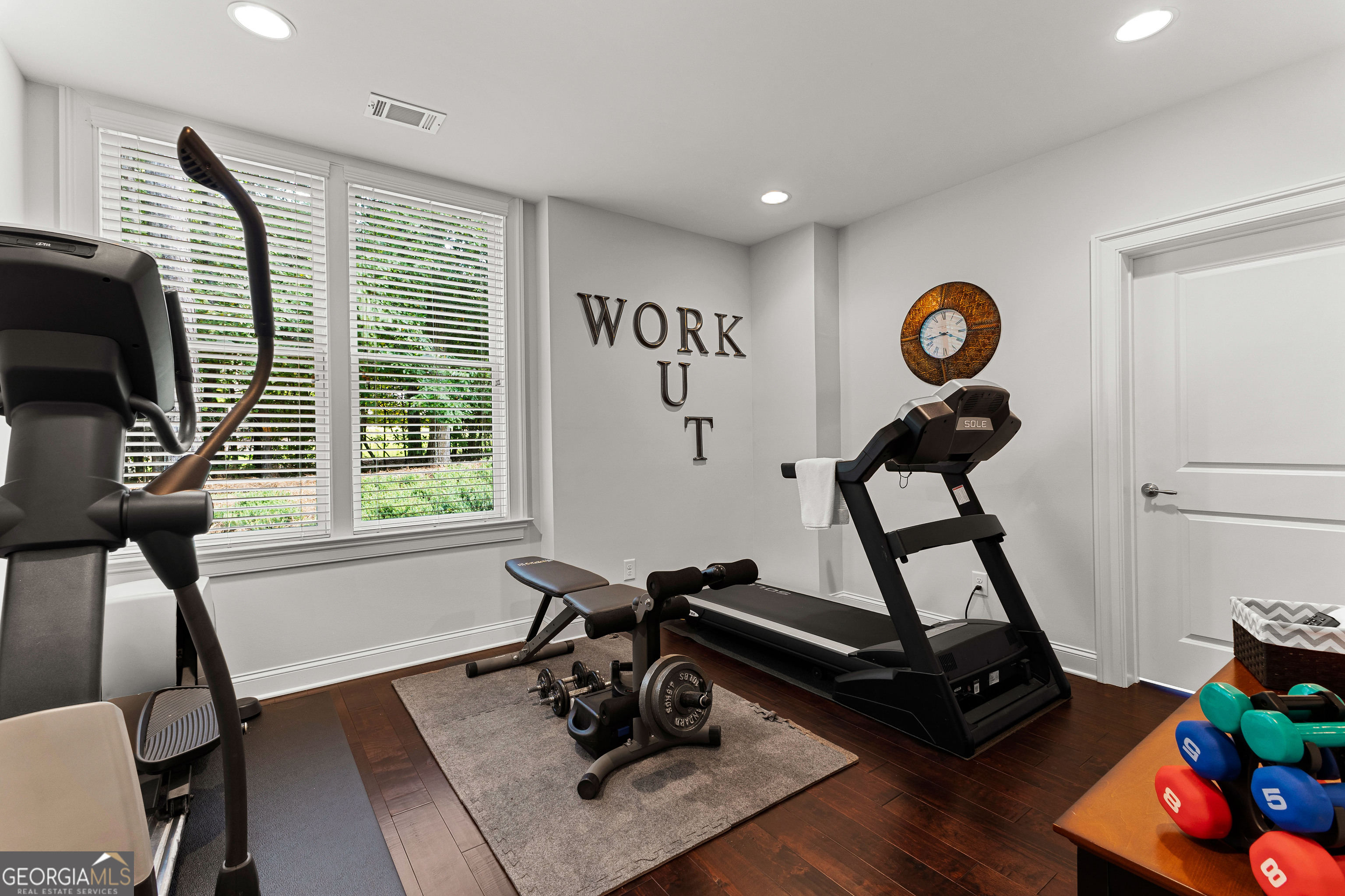 Fayetteville, Georgia 30215, United States, 5 Bedrooms Bedrooms, ,6 BathroomsBathrooms,Residential,Active,205269