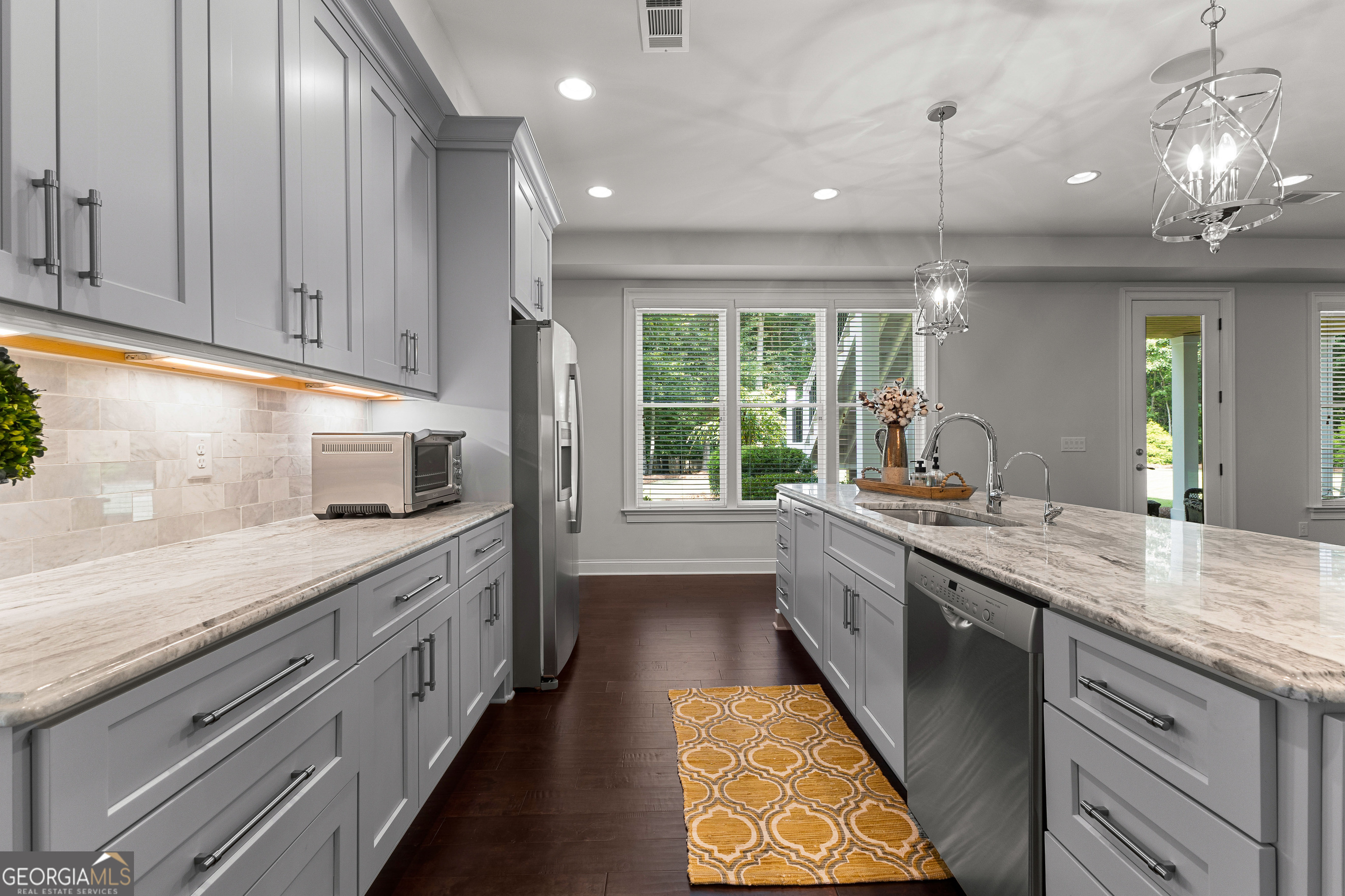 Fayetteville, Georgia 30215, United States, 5 Bedrooms Bedrooms, ,6 BathroomsBathrooms,Residential,Active,205269