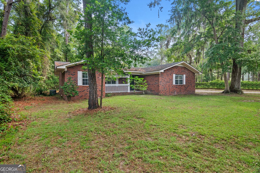 Photo of 85 Waters Avenue, Allenhurst, GA 31301 (MLS # 10818767)