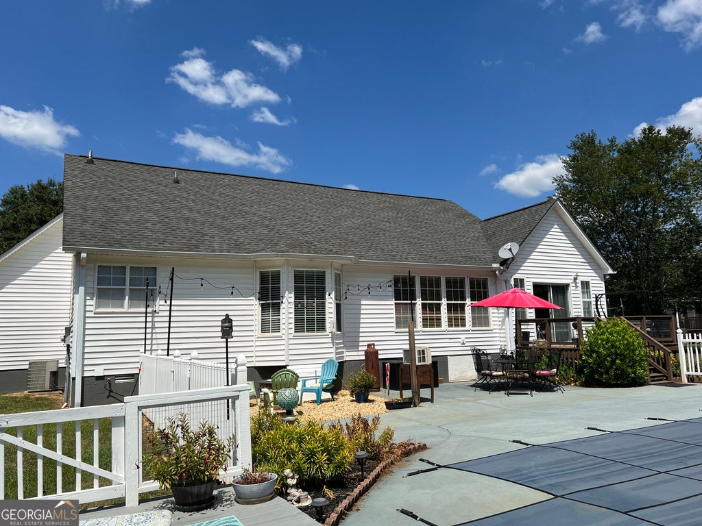 Photo of 476 Clover Ave, Comer, GA 30629 (MLS # 10836737)