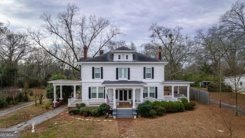 A home in Elberton