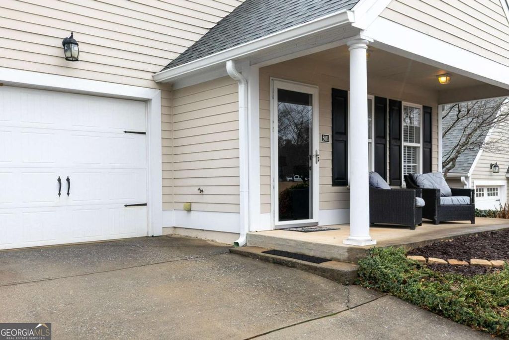 Photo of 5011 Kathryn Glen Drive, Acworth, GA 30101 (MLS # 10807002)