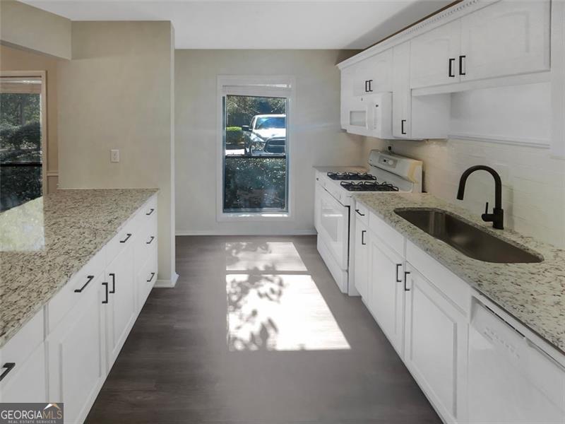 1405 CUMBERLAND