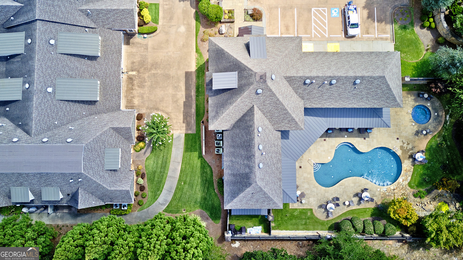 2689 Middlecreek WAY