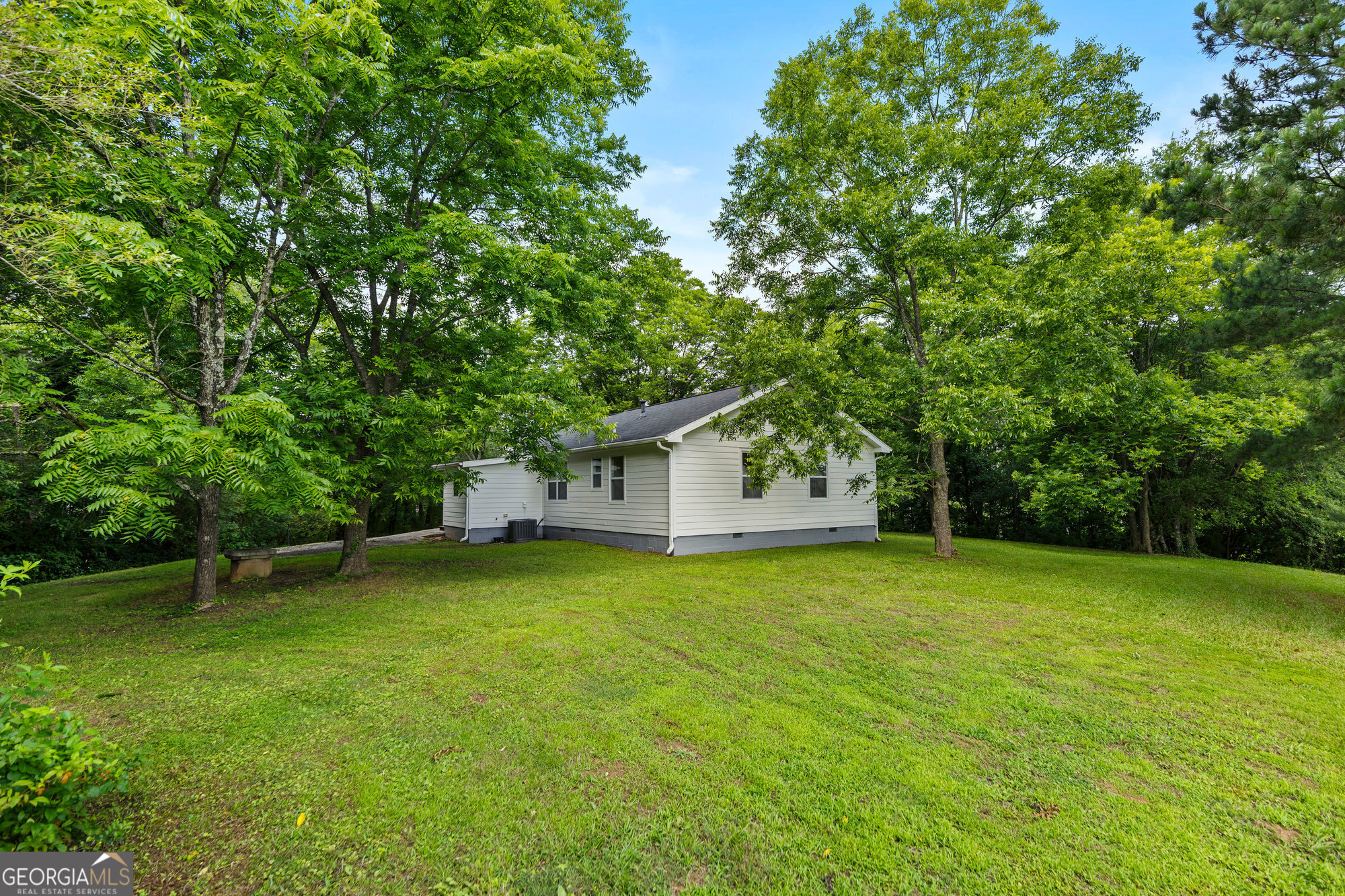 1179 Chatham RD