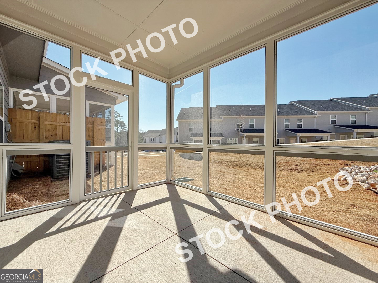 1367 Fern Ridge CT 31
