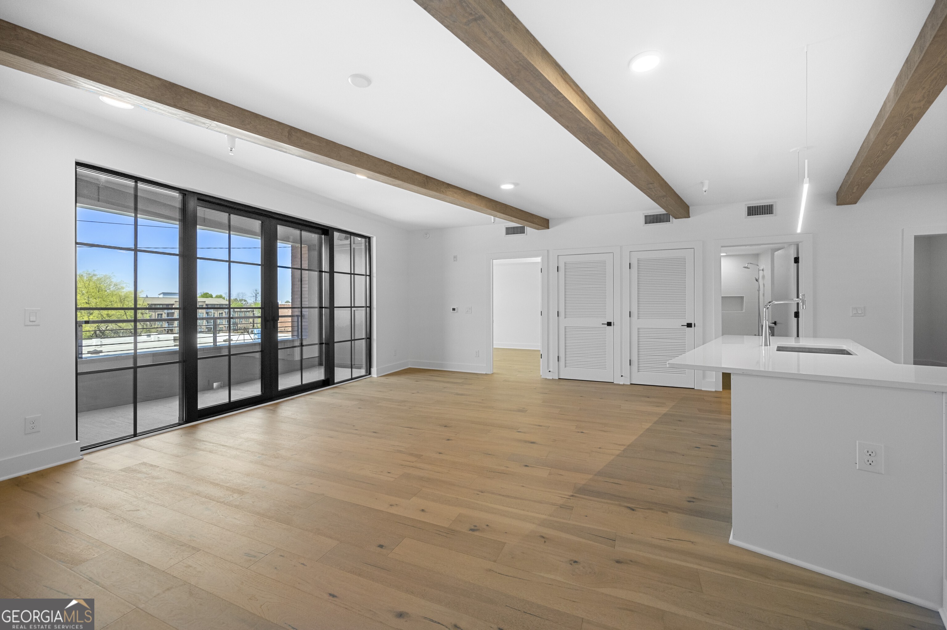 Atlanta, Georgia 30313, United States, 1 Bedroom Bedrooms, ,1 BathroomBathrooms,Residential,Active,46079