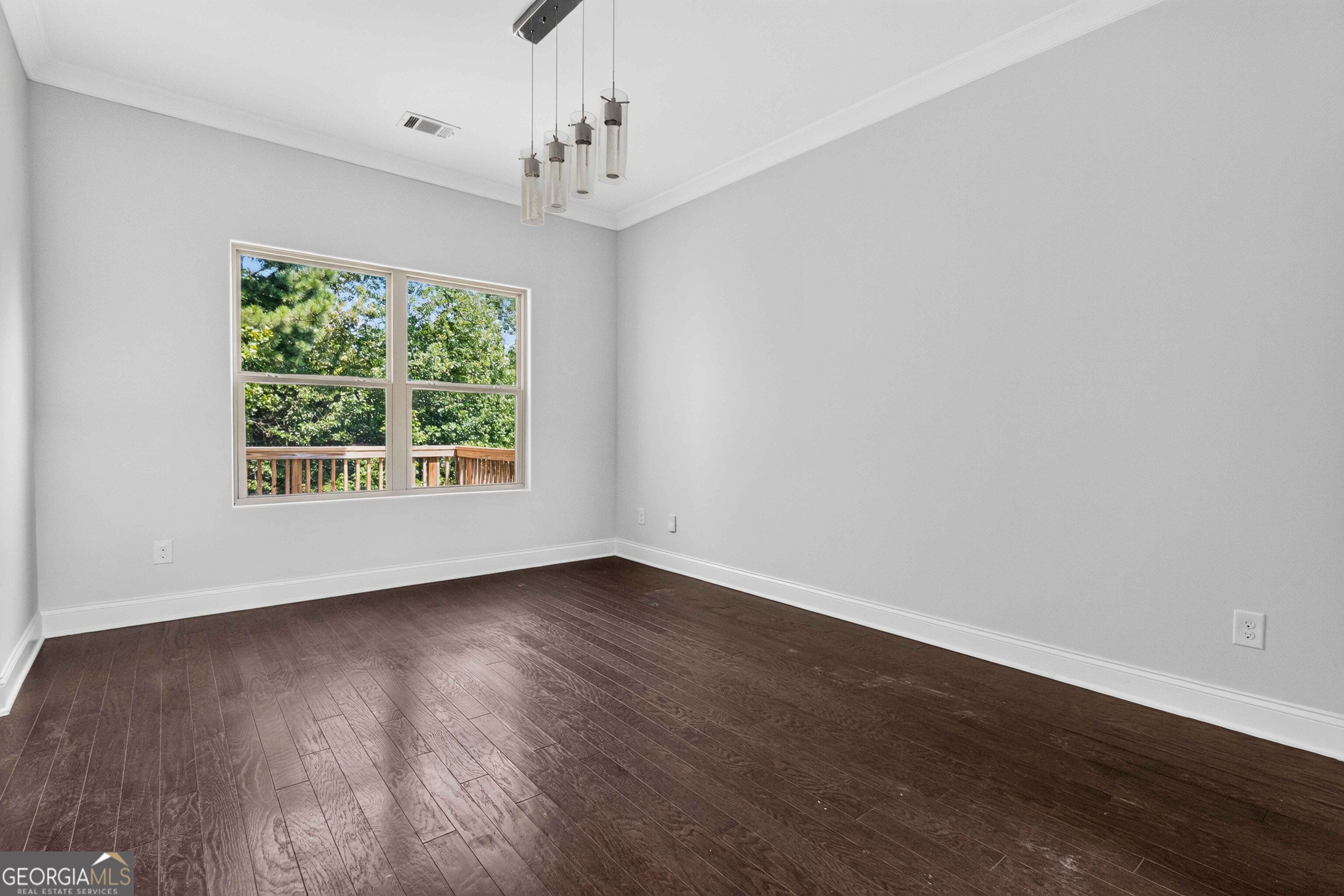 2567 Restoration DR