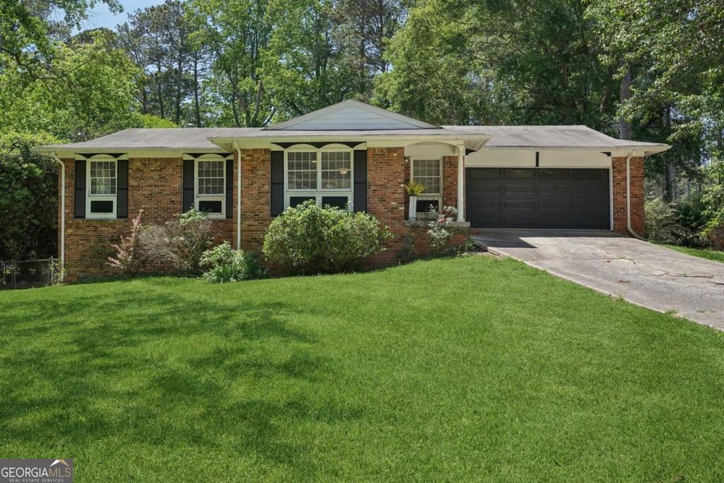 Photo of 119 Kelso Drive SW, Atlanta, GA 30310 (MLS # 10758886)