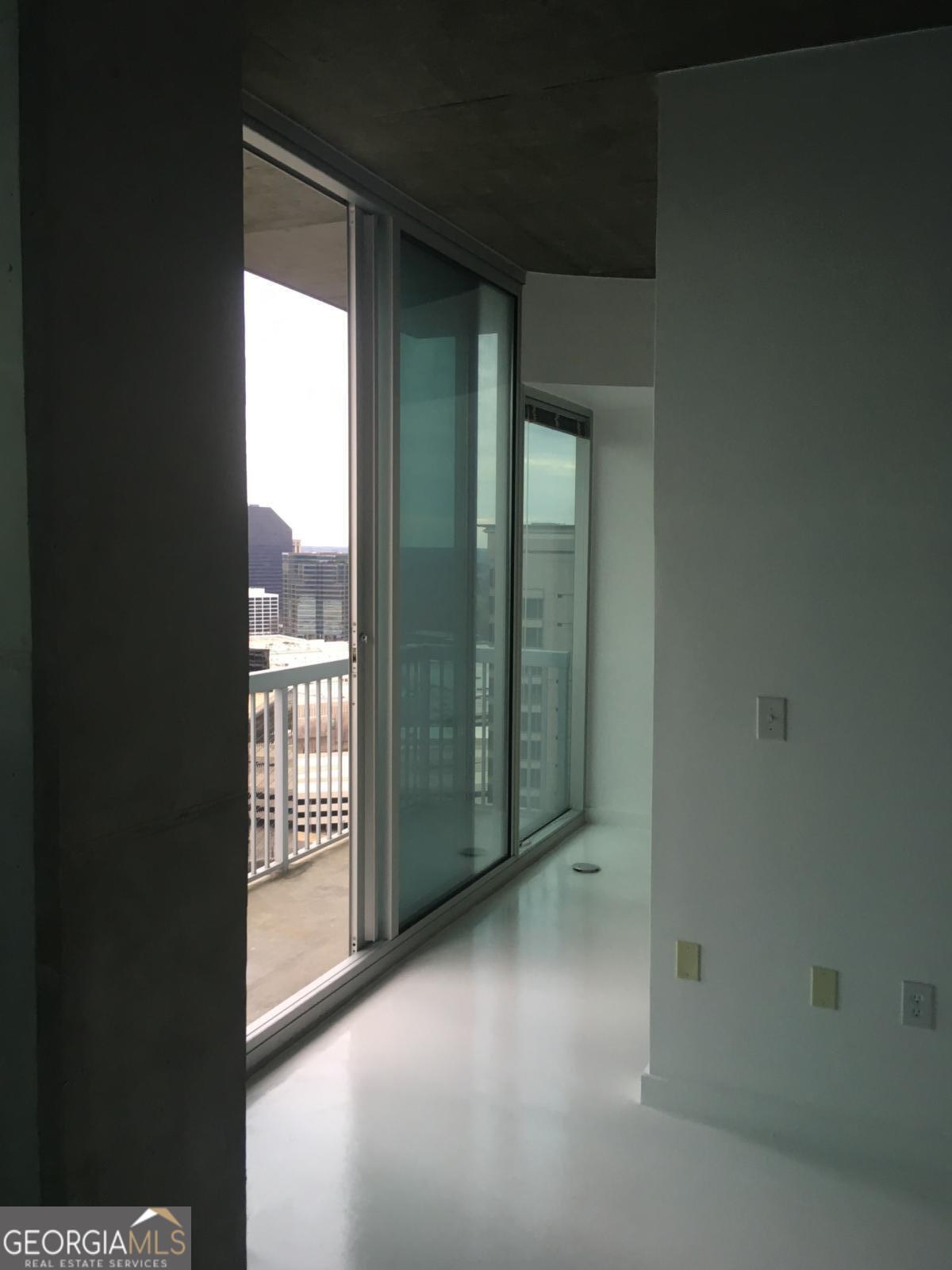 3324 Peachtree RD 2213