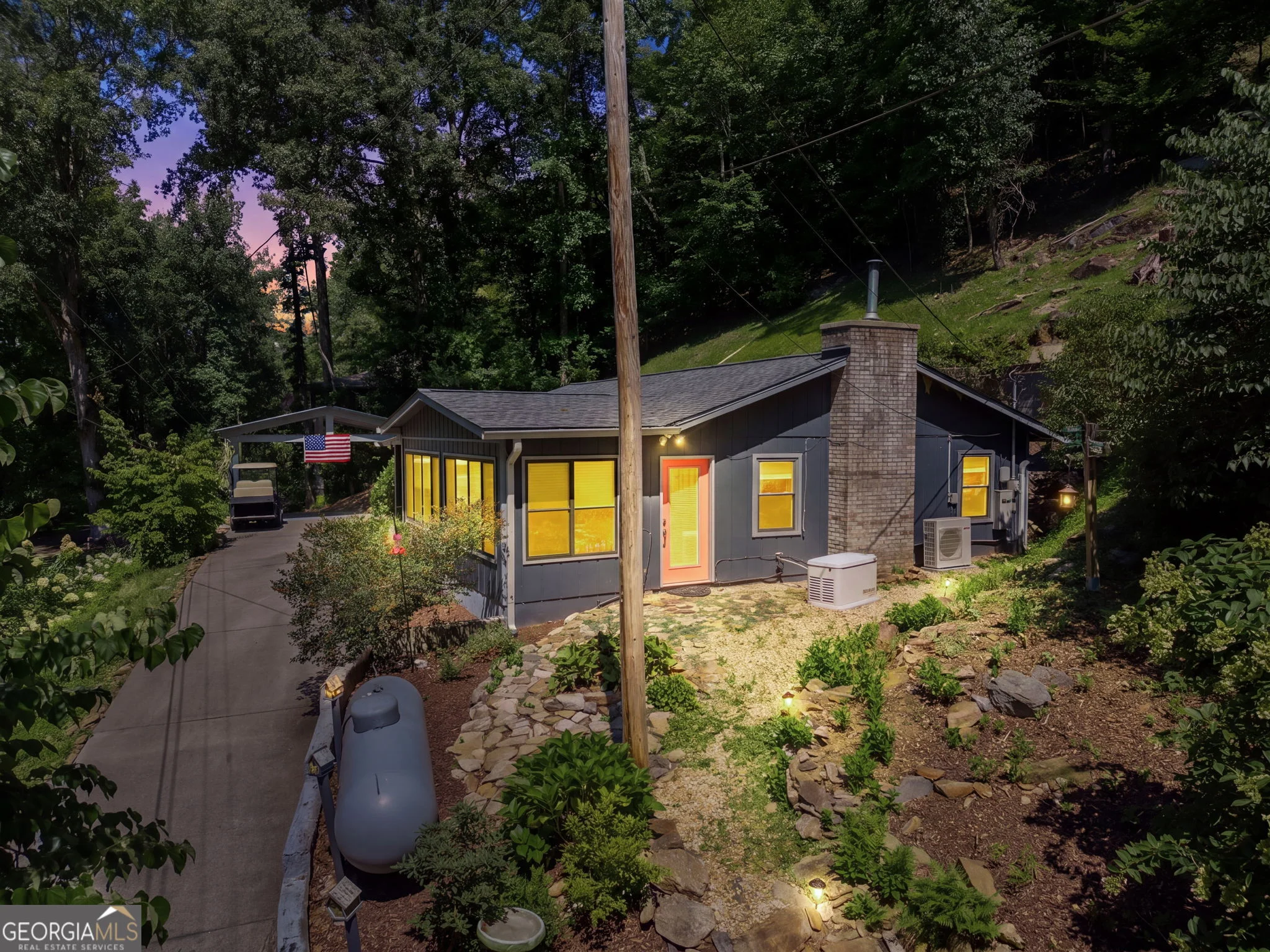 162 Hiawassee River Road Road