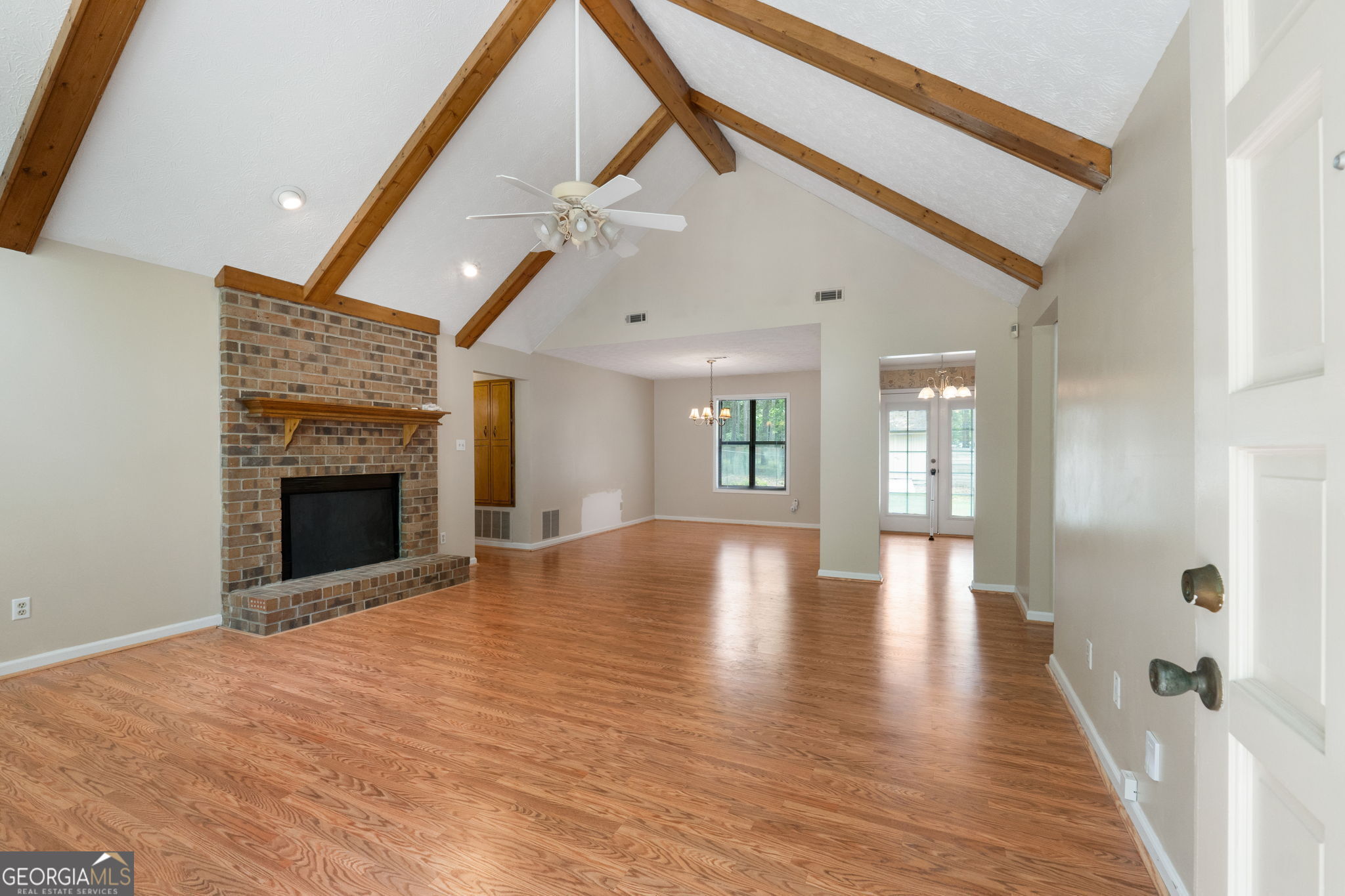 Fayetteville, Georgia 30214, United States, 3 Bedrooms Bedrooms, ,2 BathroomsBathrooms,Residential,Pending,130215