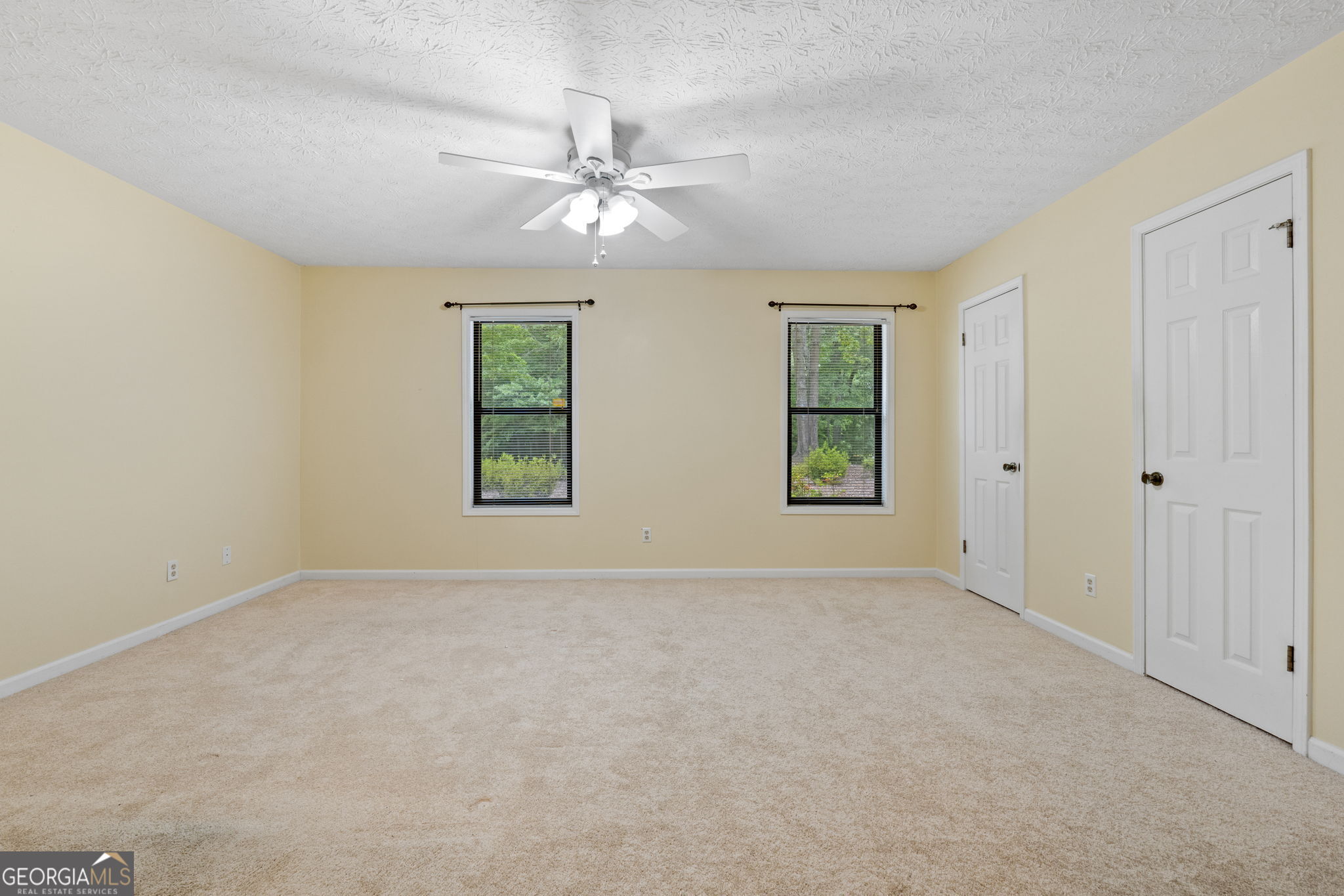 Fayetteville, Georgia 30214, United States, 3 Bedrooms Bedrooms, ,2 BathroomsBathrooms,Residential,Pending,130215