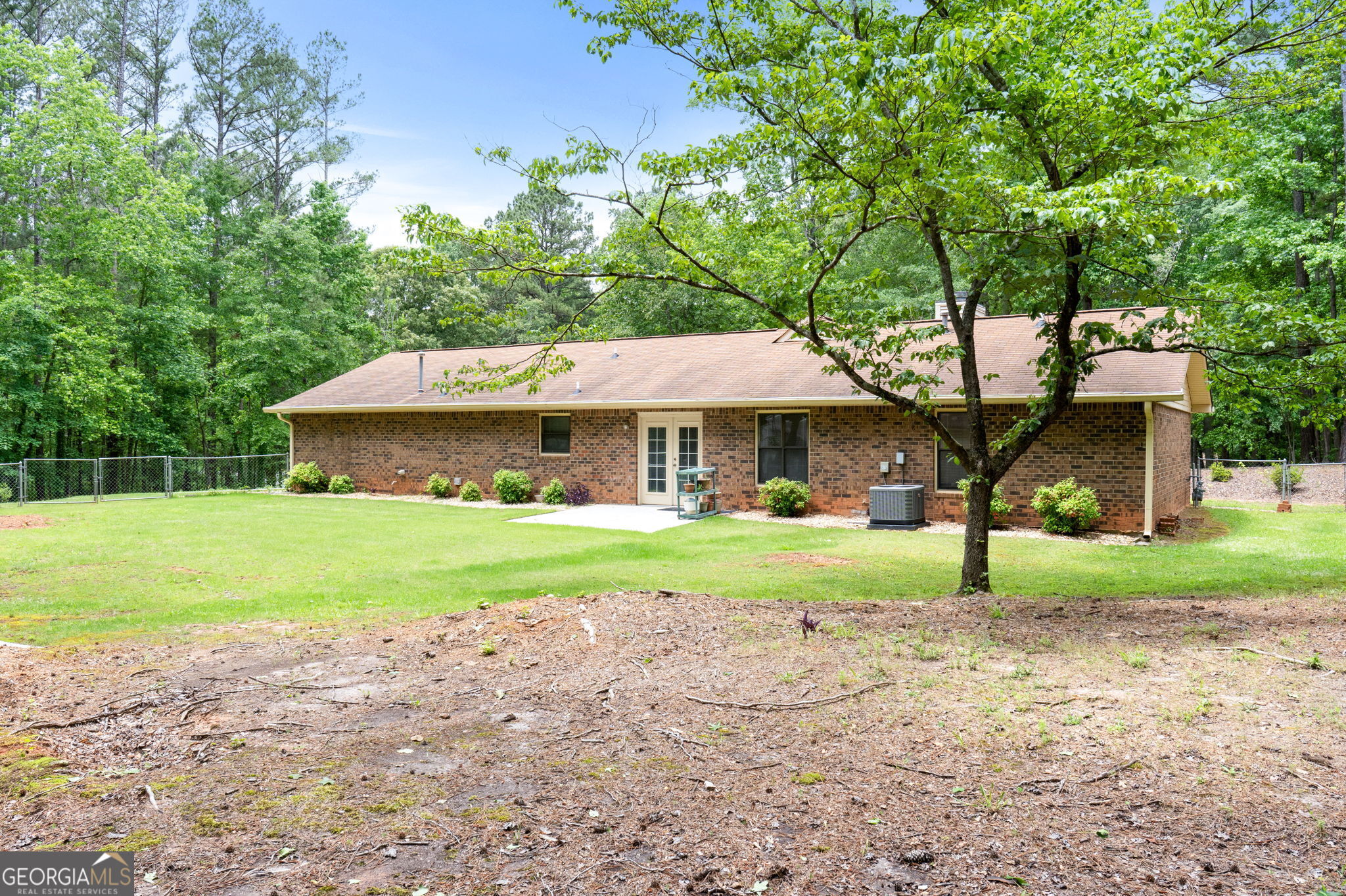 Fayetteville, Georgia 30214, United States, 3 Bedrooms Bedrooms, ,2 BathroomsBathrooms,Residential,Pending,130215