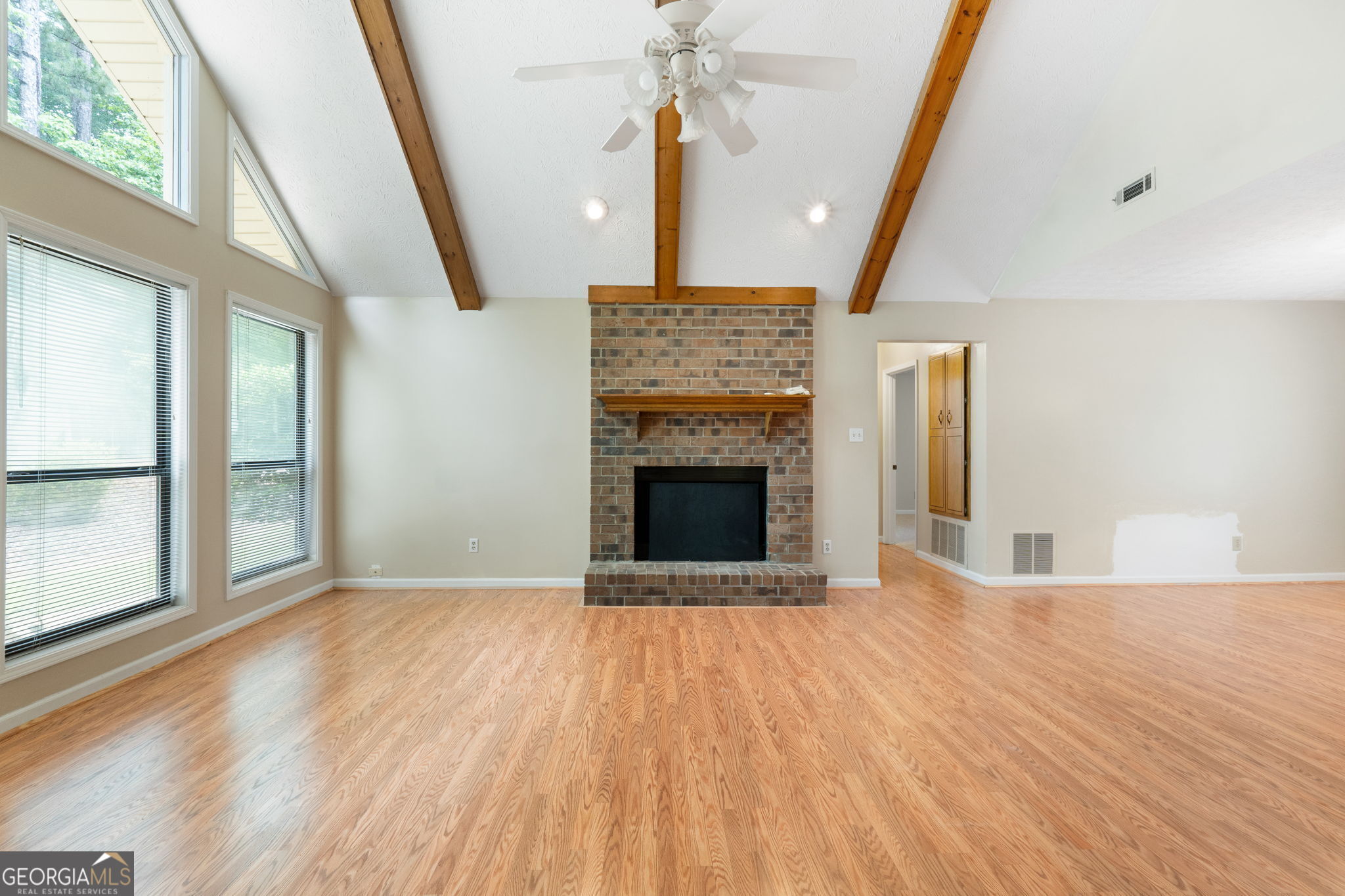 Fayetteville, Georgia 30214, United States, 3 Bedrooms Bedrooms, ,2 BathroomsBathrooms,Residential,Pending,130215