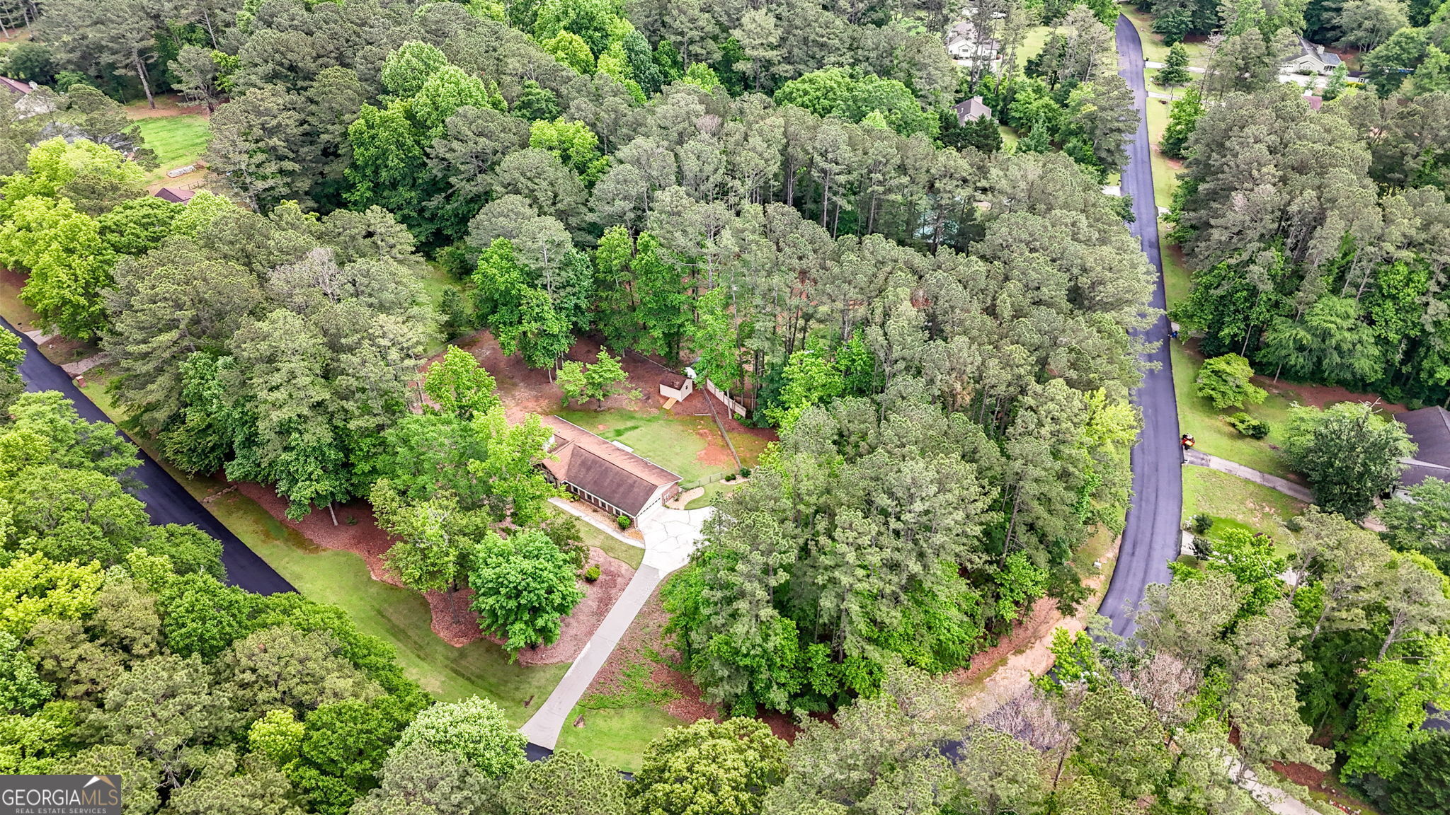 Fayetteville, Georgia 30214, United States, 3 Bedrooms Bedrooms, ,2 BathroomsBathrooms,Residential,Pending,130215