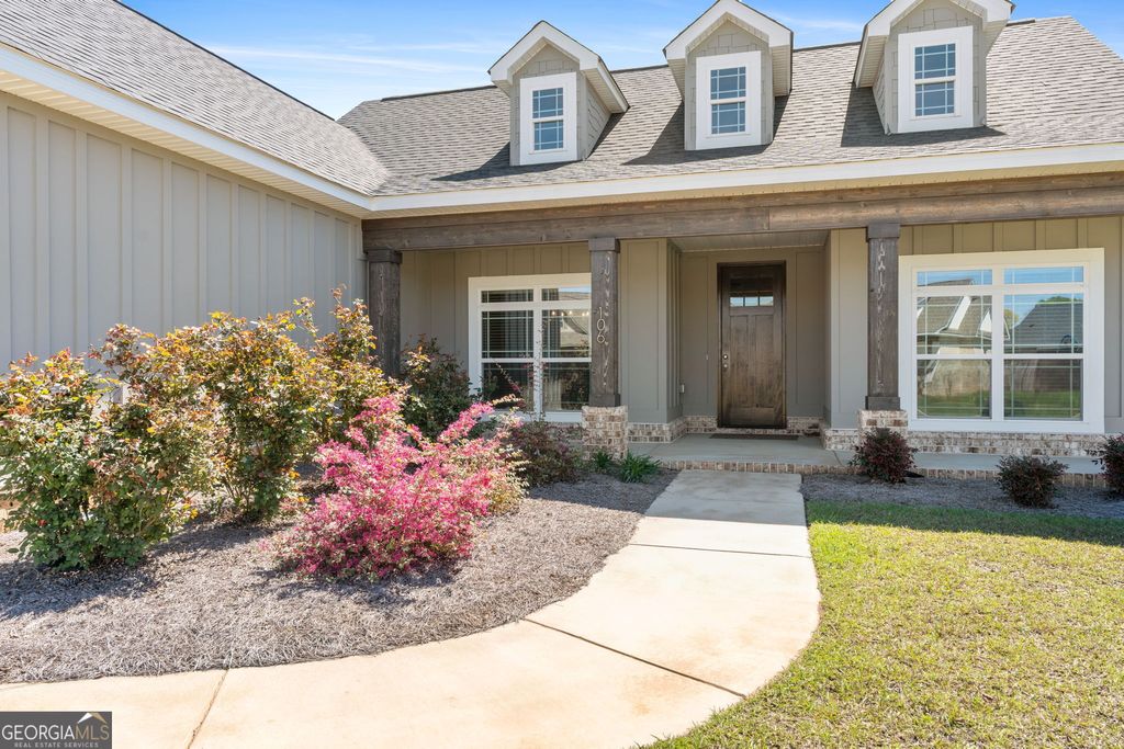Photo of 106 Rolling Meadow Way #LOT 414, Kathleen, GA 31047 (MLS # 10713152)