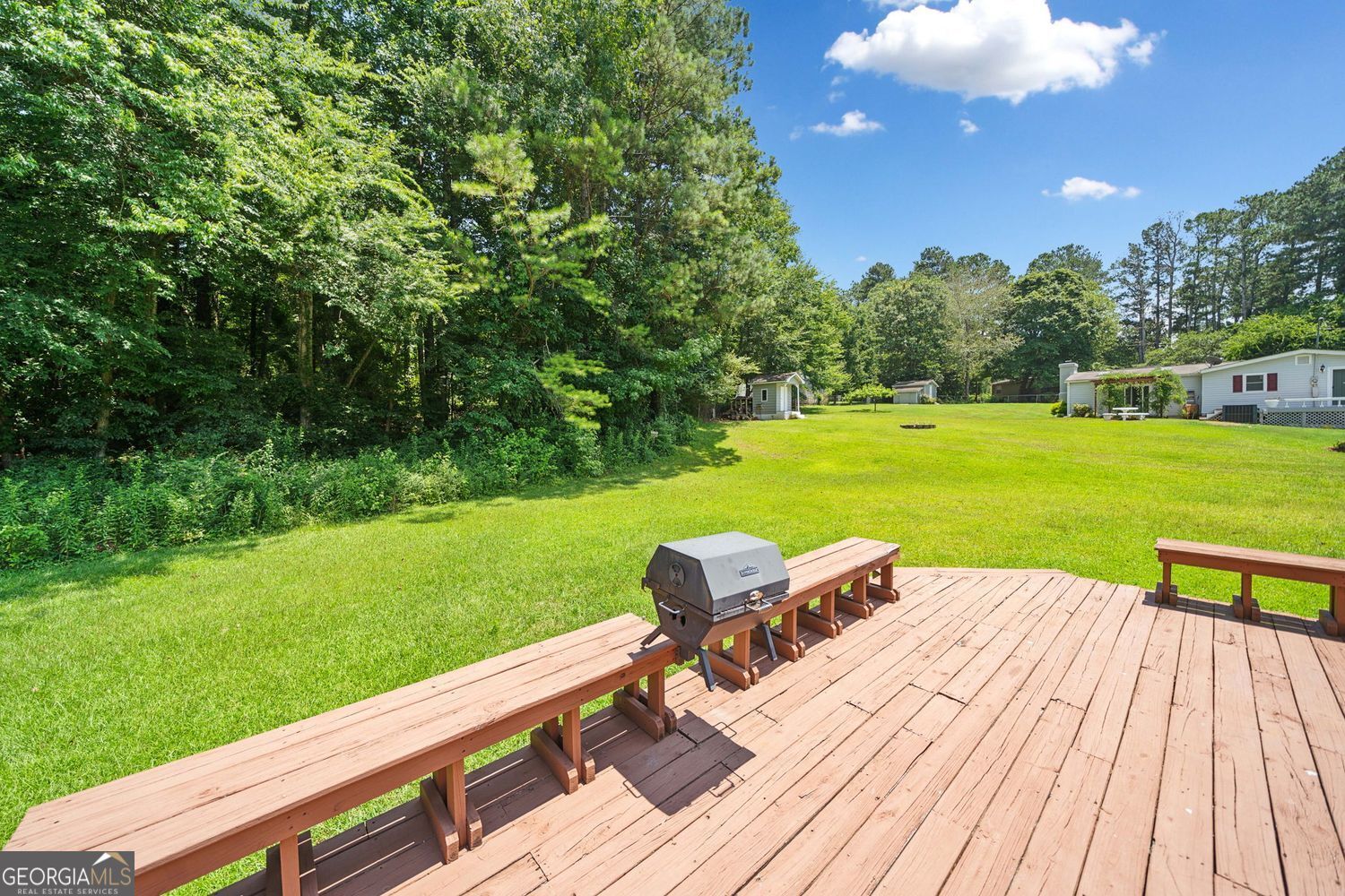 HOLIDAY POINT - Residential