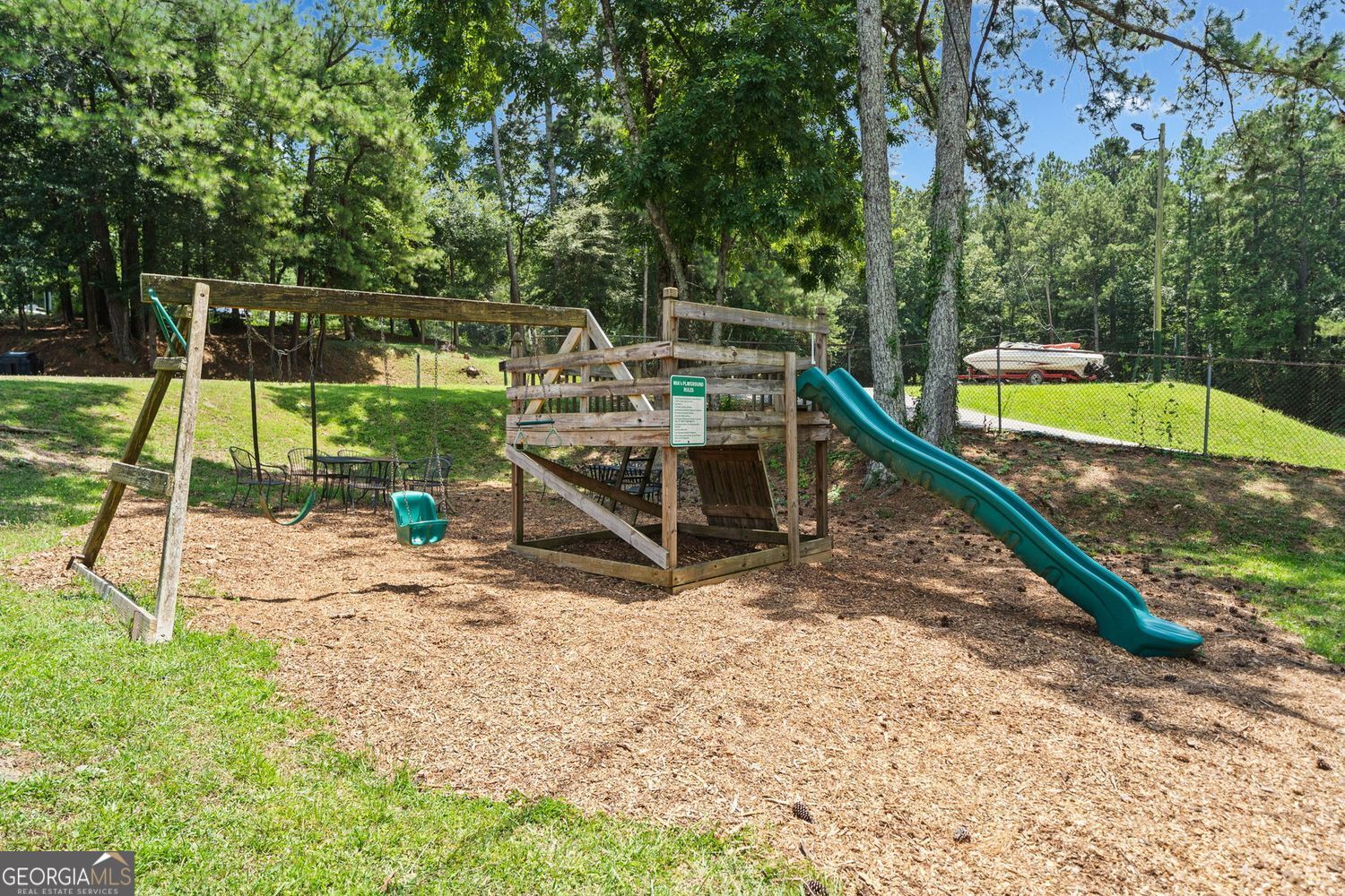 HOLIDAY POINT - Residential