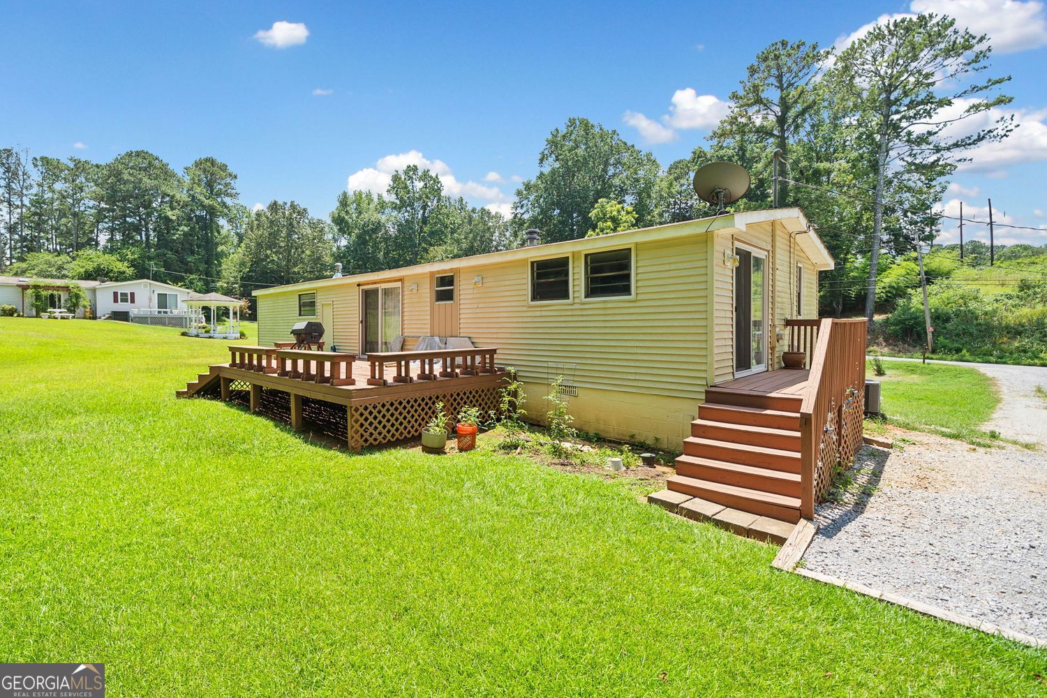 HOLIDAY POINT - Residential