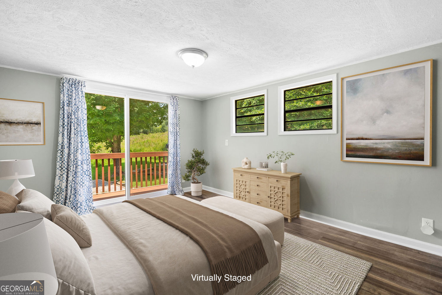 HOLIDAY POINT - Residential