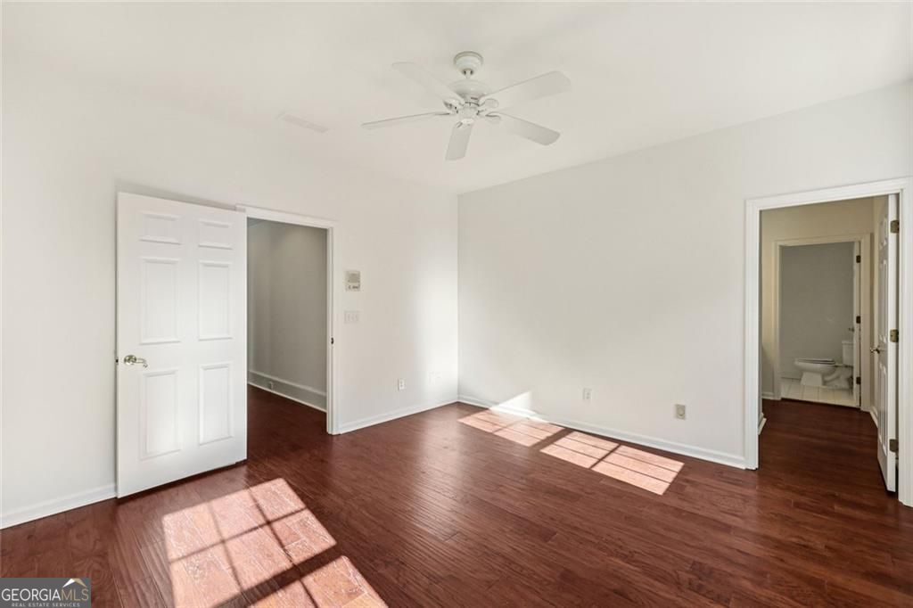 SEVEN OAKS - Residential