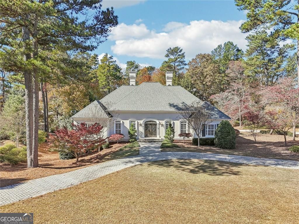 SEVEN OAKS - Residential