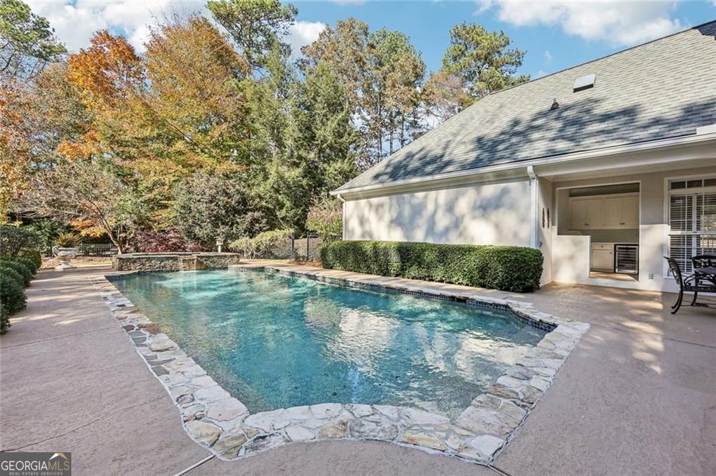 SEVEN OAKS - Residential