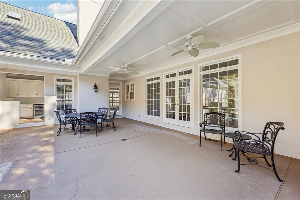 SEVEN OAKS - Residential