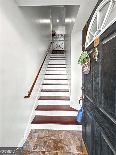 375 Highland AVE NE 605