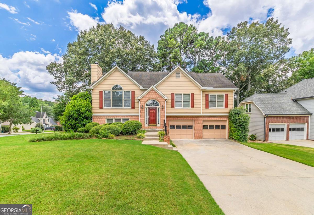401 Middle Valley LN