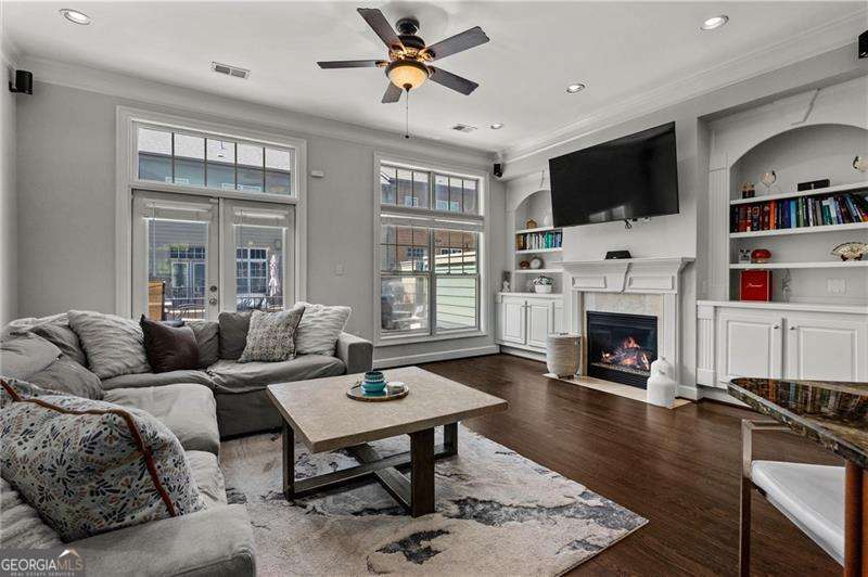 934 Telfair Close