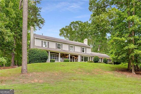 Photo of 2660 Spalding Drive, Atlanta, GA 30350 (MLS # 10571825)