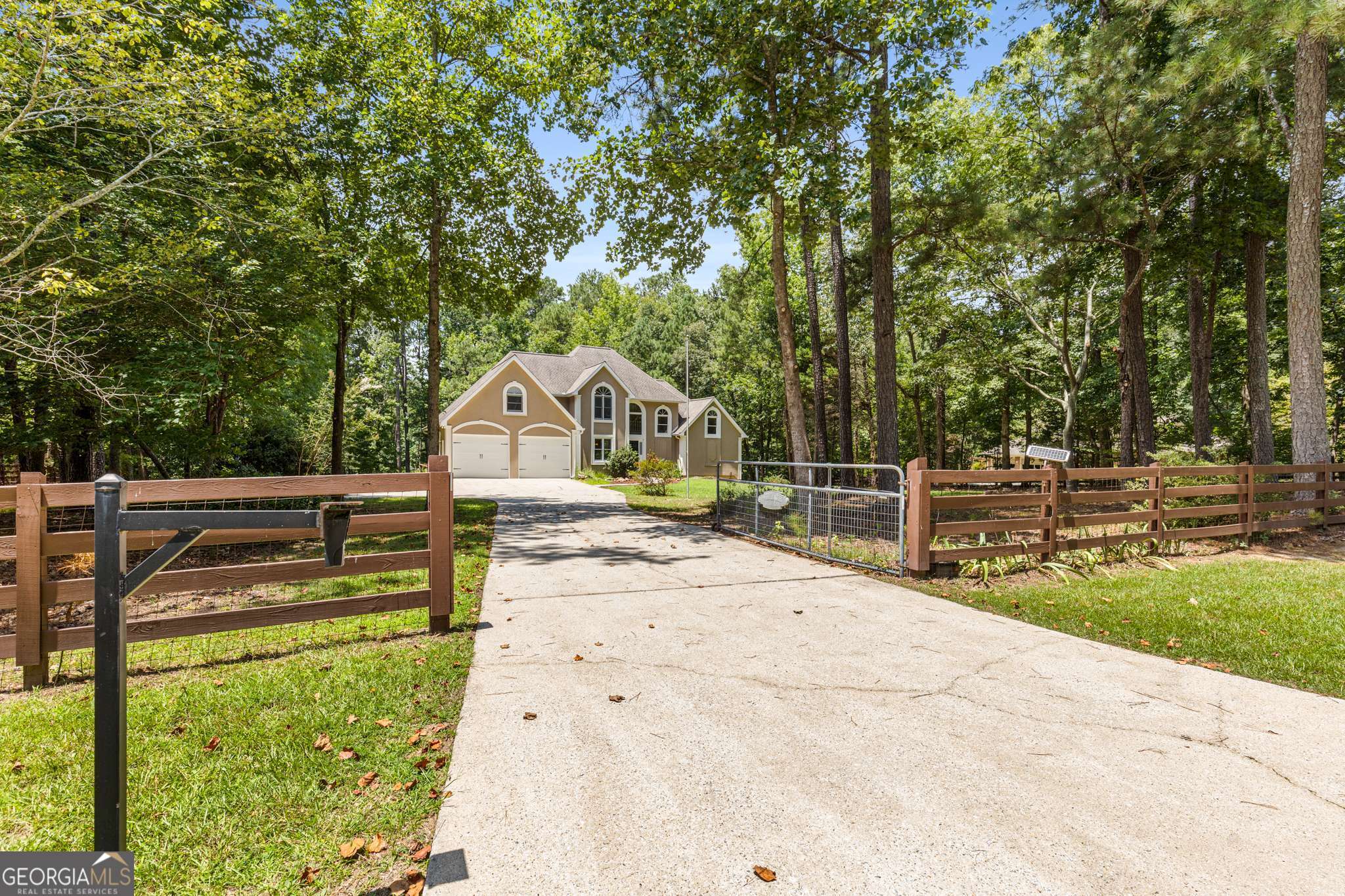 2336 Cross Creek DR SW