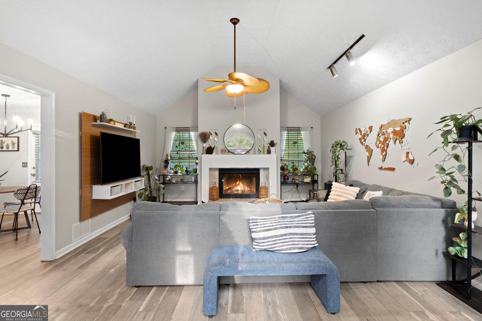 117 Nighthawk CT