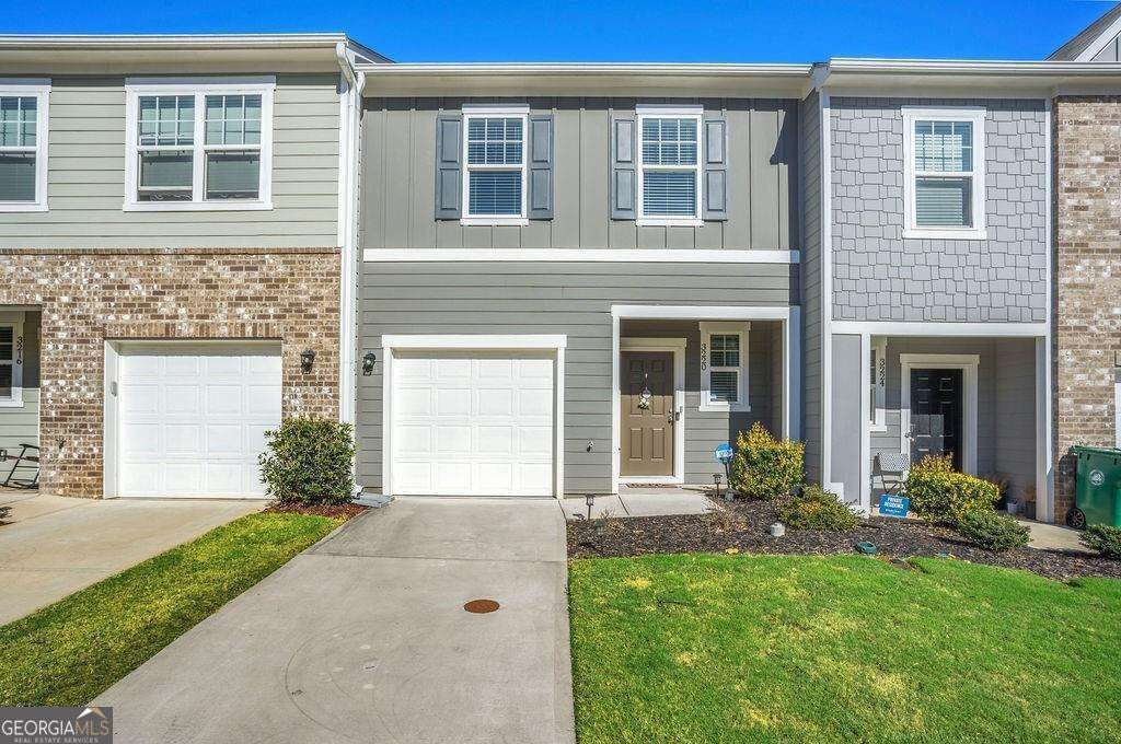 Photo of 3220 TARIAN Way, Decatur, GA 30034 (MLS # 10872221)