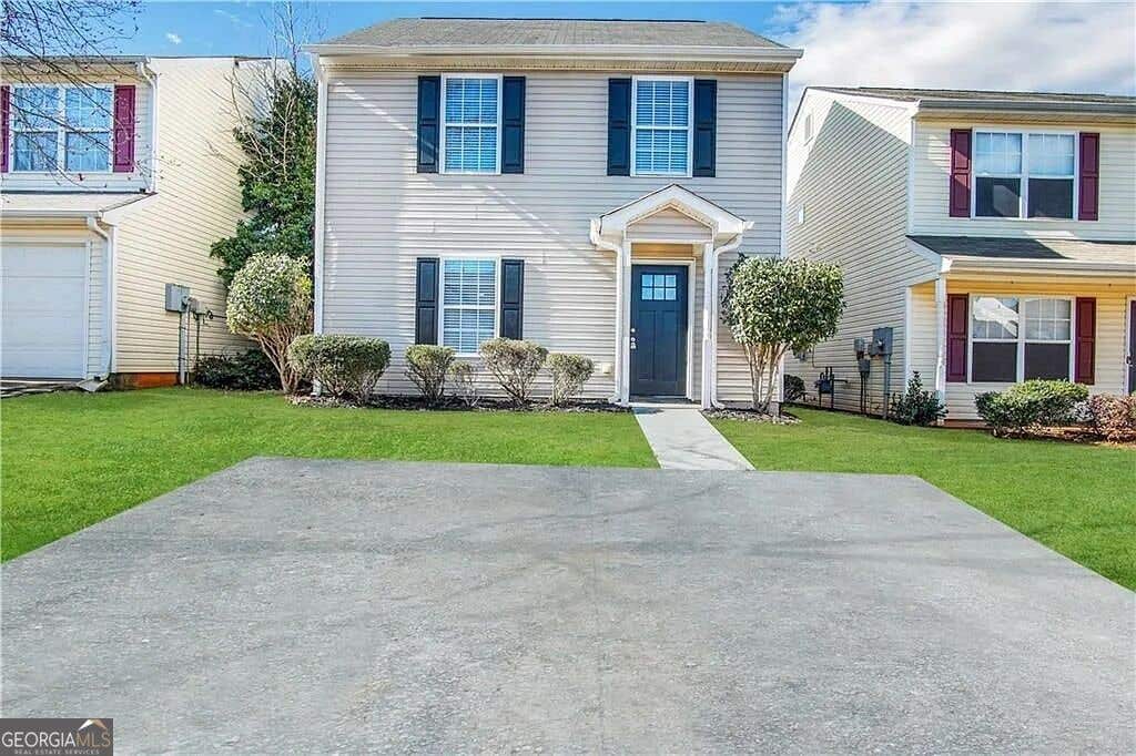 Photo of 411 Kara Lane, McDonough, GA 30253 (MLS # 10832684)