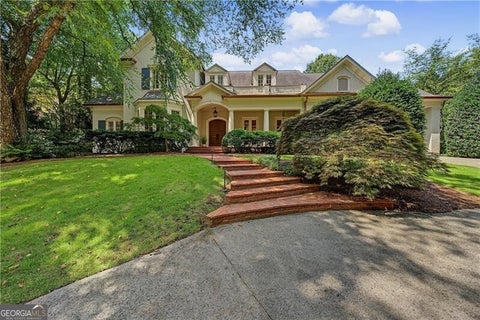 Photo of 82 Blackland Road NW, Atlanta, GA 30342 (MLS # 10805086)