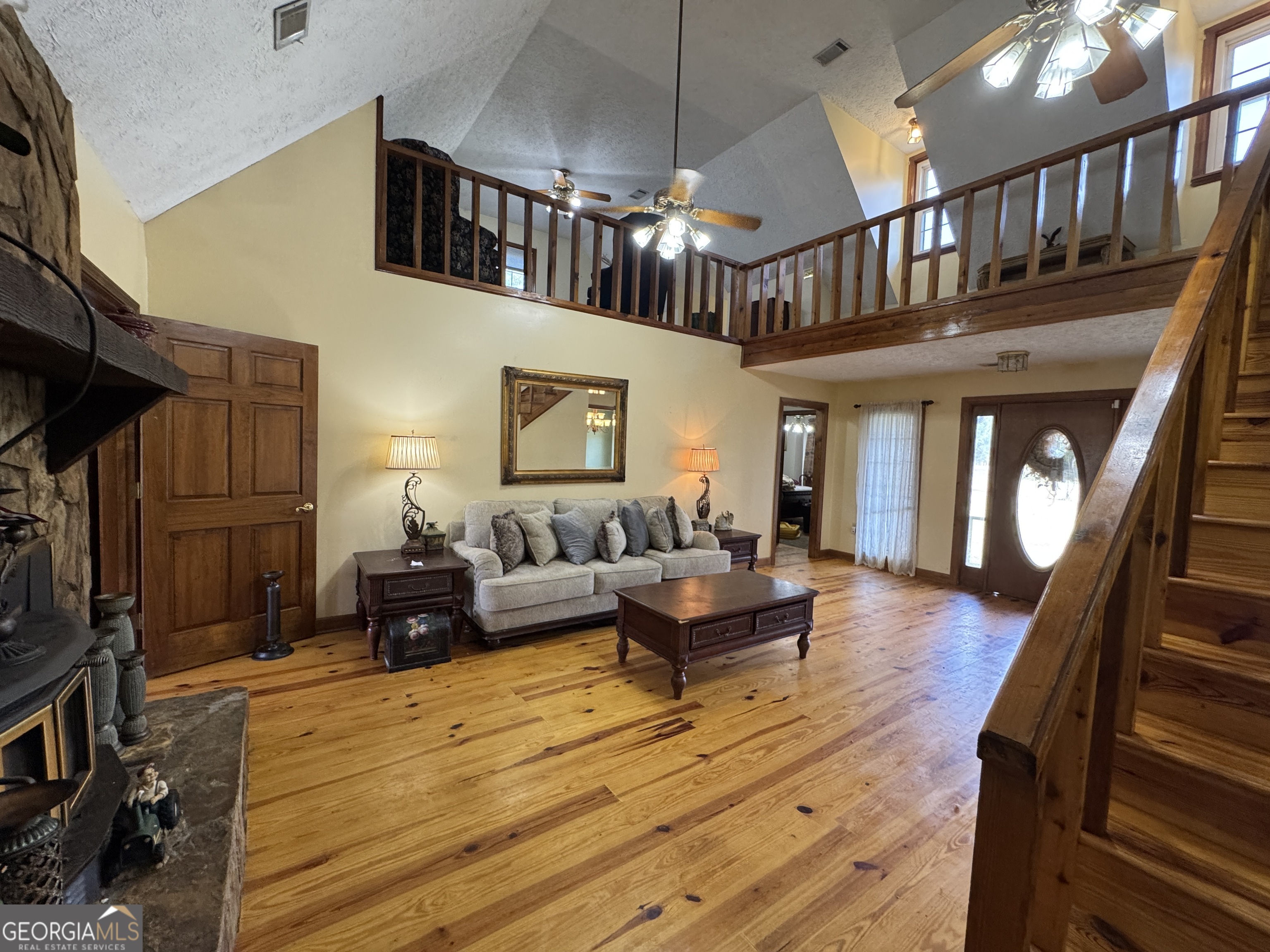 2731 Sawmill RD