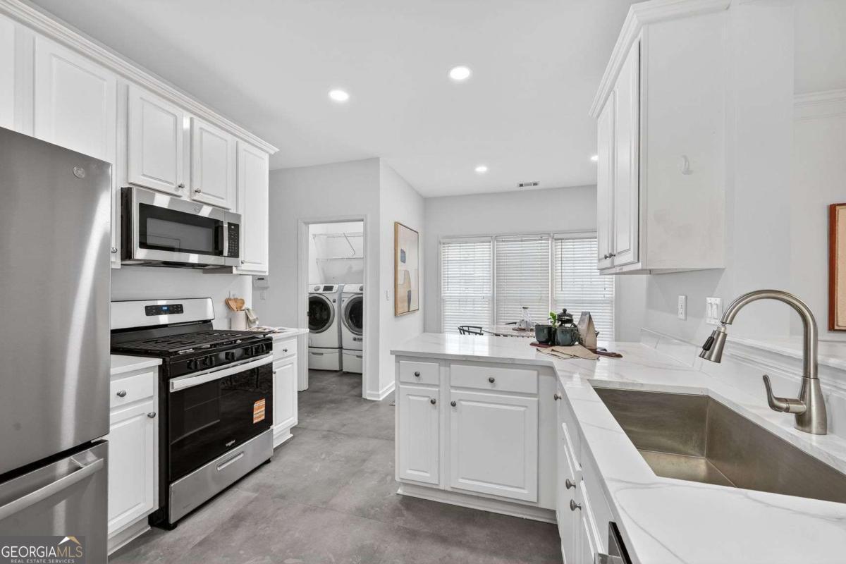 2911 Winter Rose CT